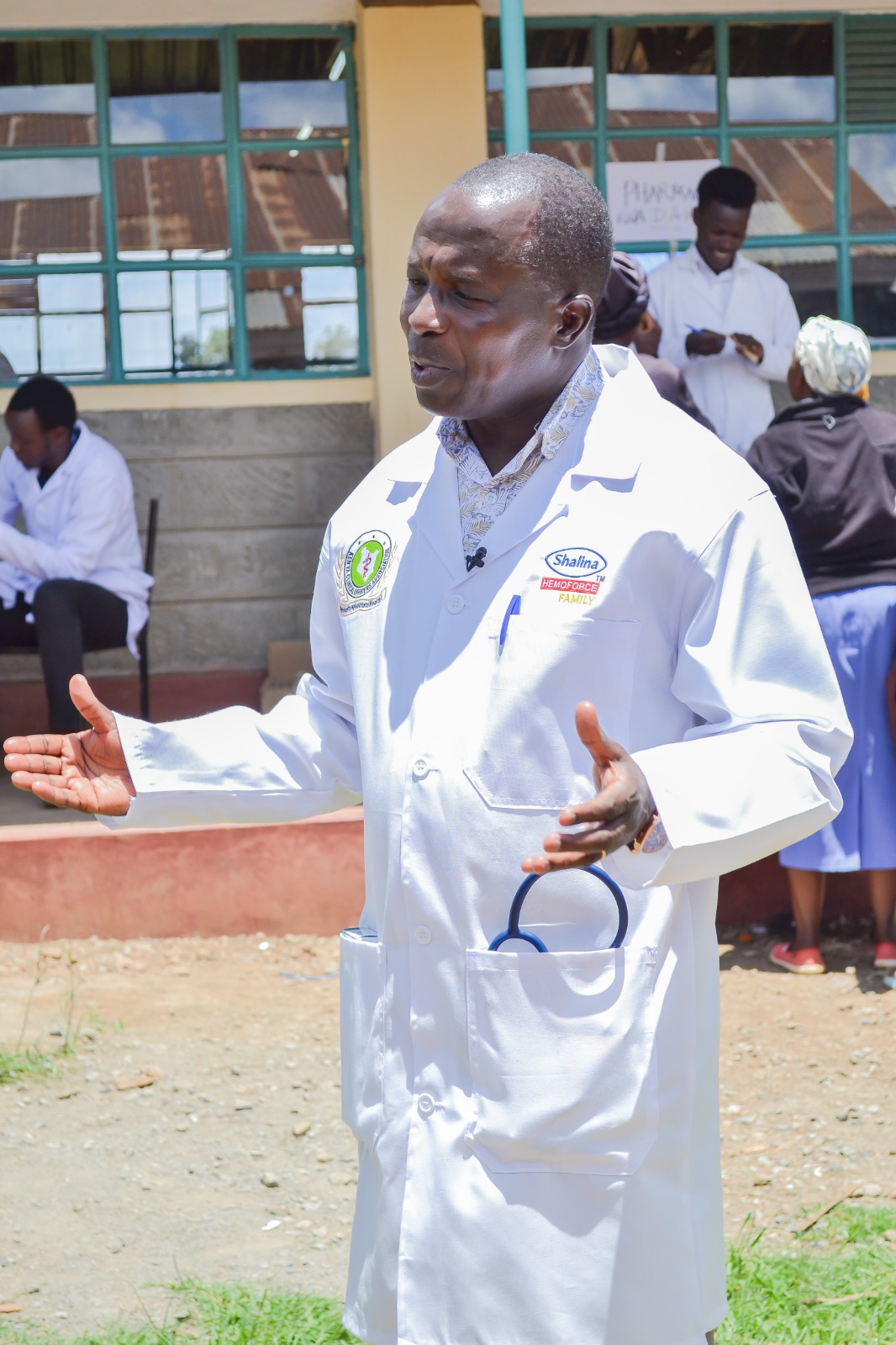 Dr. Albert Taiti
